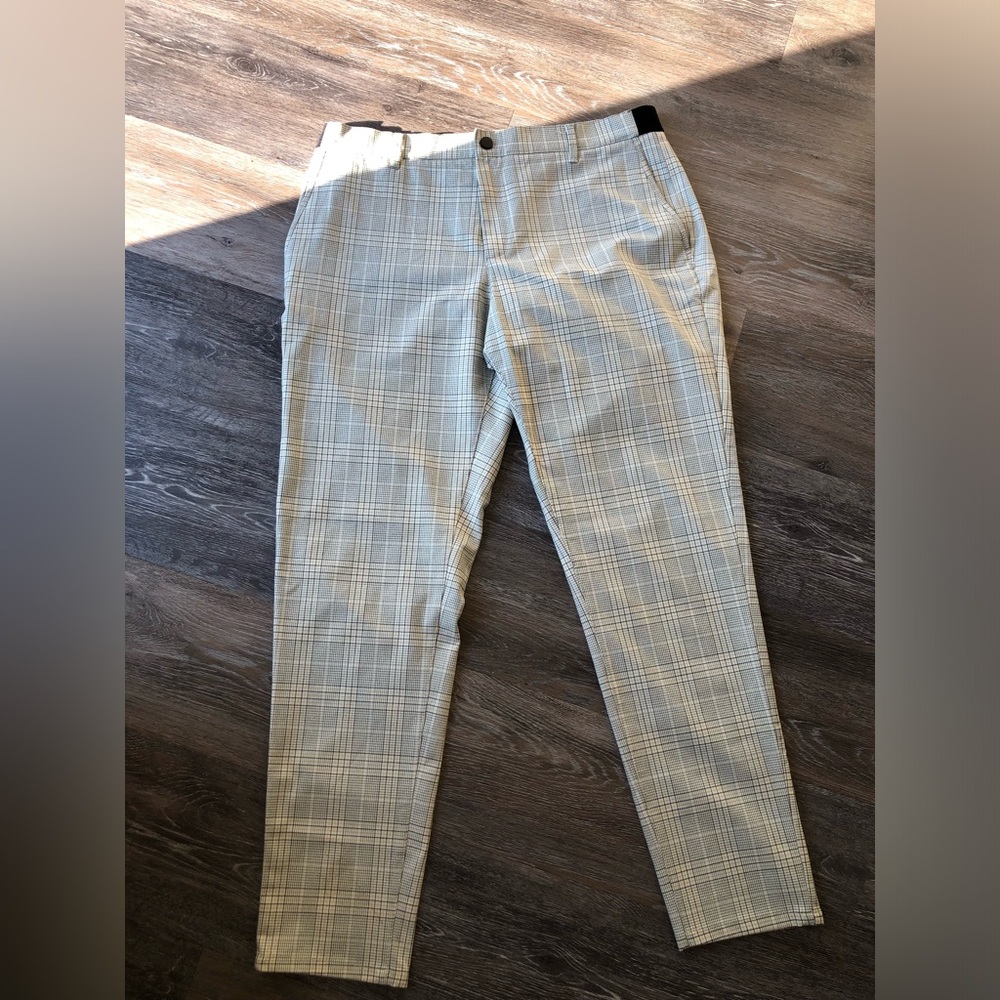 Zara Men's Beige Plaid Dress Pants Size Large